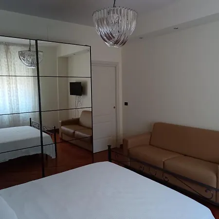 Carola Apartment Bari Exterior photo
